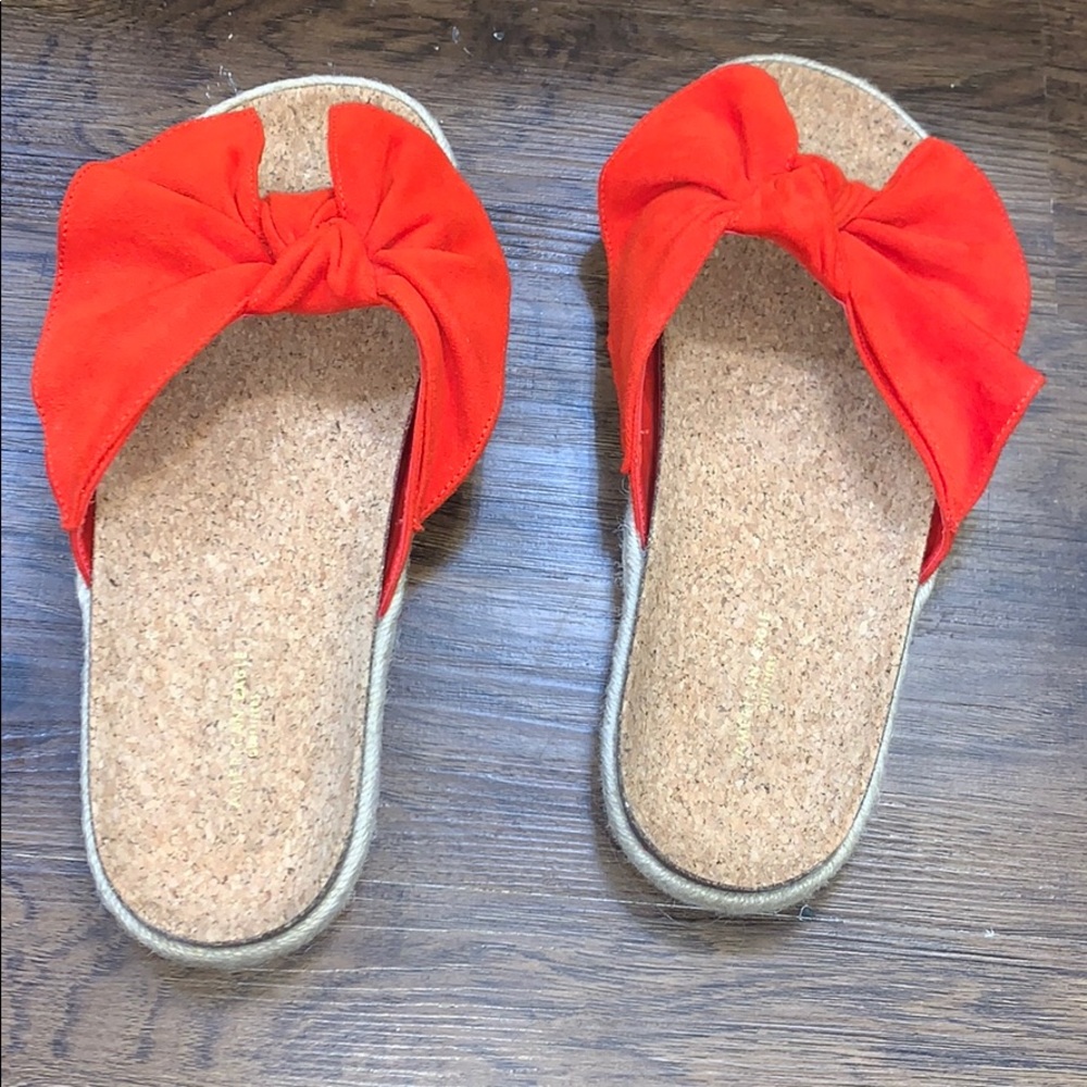 American Eagle Sandals